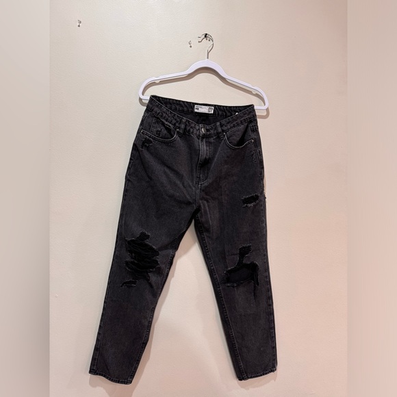 Refuge - Dark Grey Distressed Mom Jeans - Size 7 - Picture 7 of 9